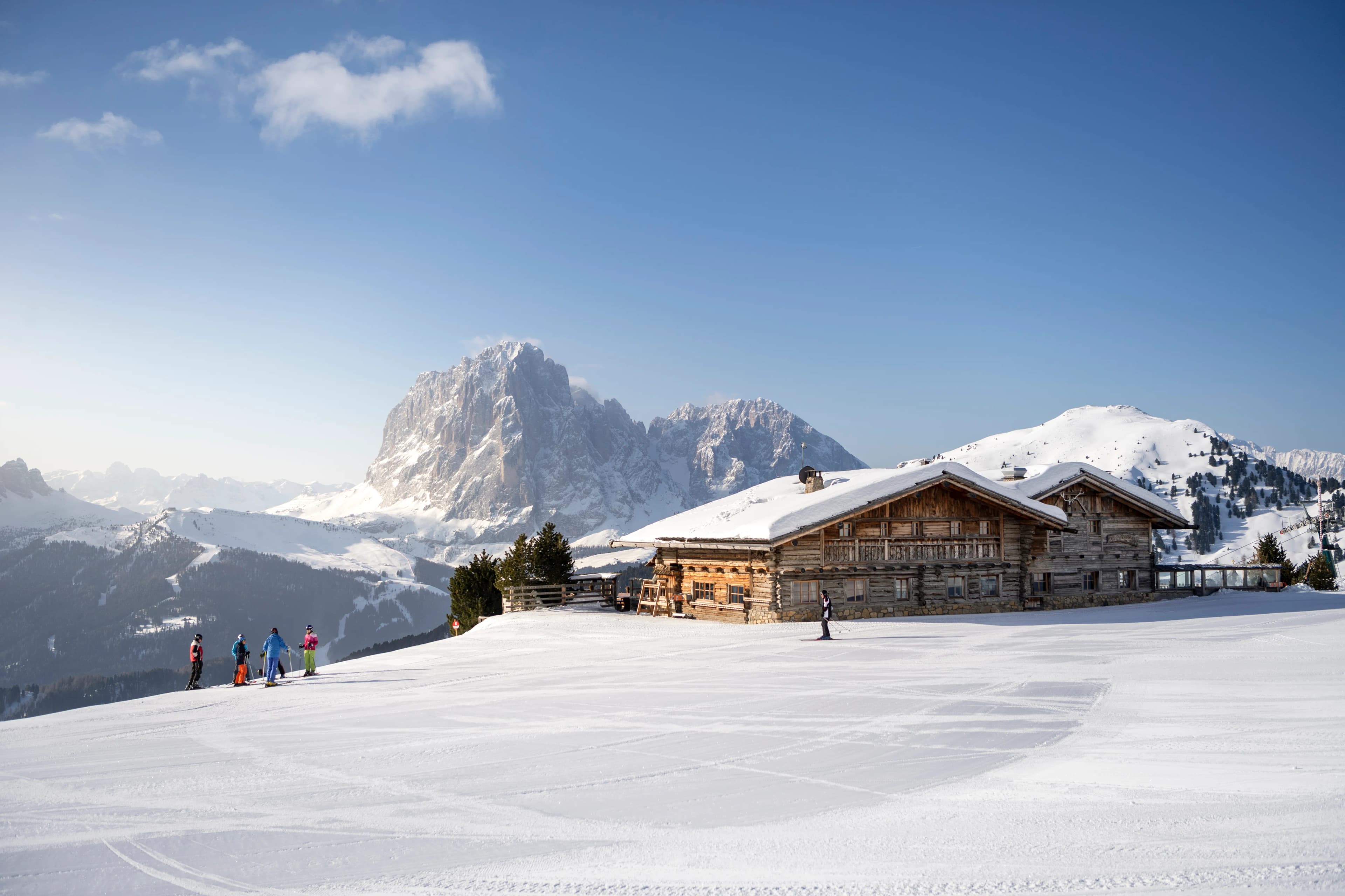 The Best Airport Transfer to Val Gardena: Ortisei, St. Ulrich, St. Christina, Selva, Wolkenstein
