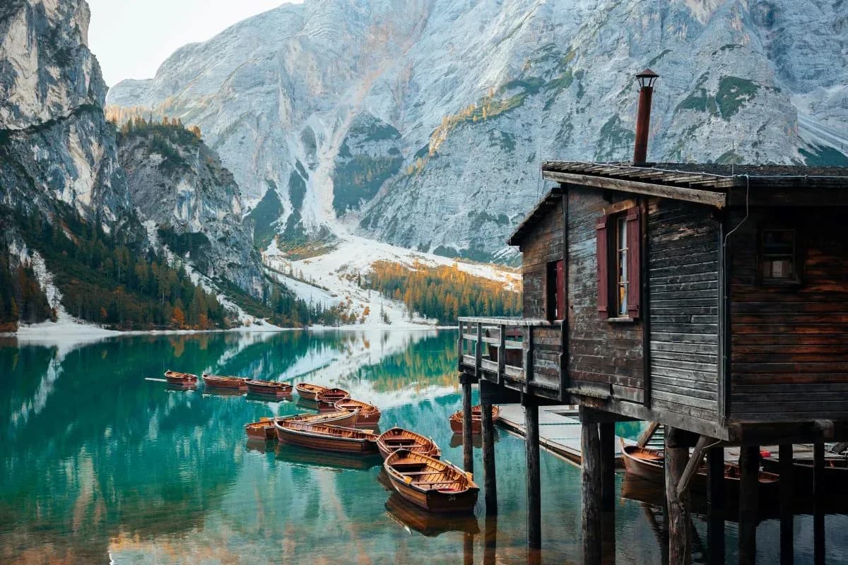Best transfer Bolzano / Bozen to Lago di Braies / Pragser Wildsee