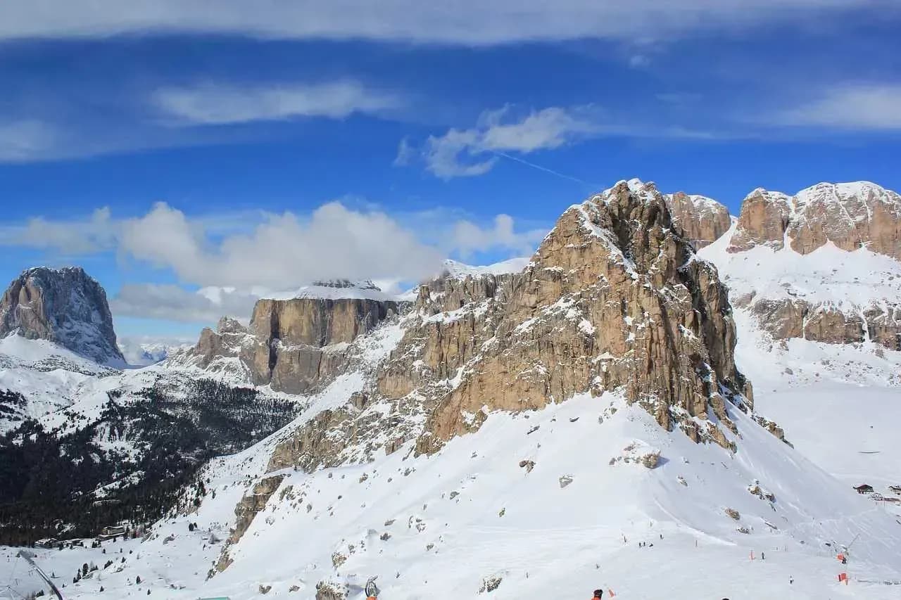 Best Transfer Options from Venice and Treviso Airports to Val di Fassa & Val di Fiemme