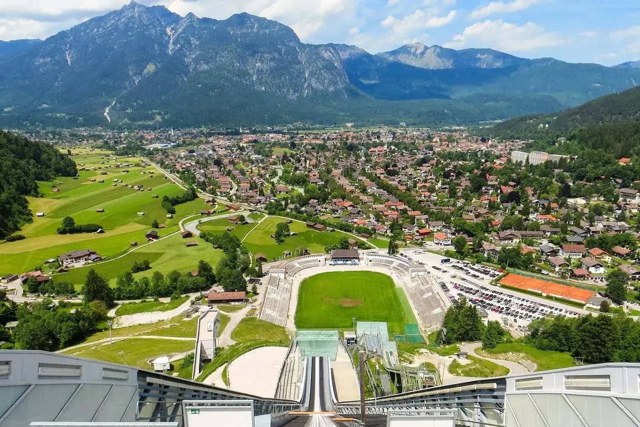 Flughafen Transfer Garmisch-Partenkirchen – Komfortabler Service zum Flughafen München